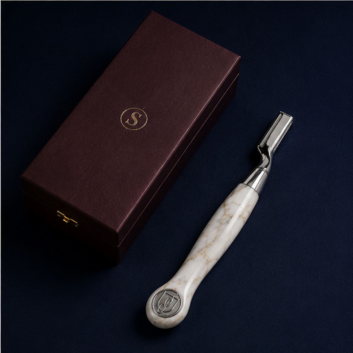 The Atelier Razor
