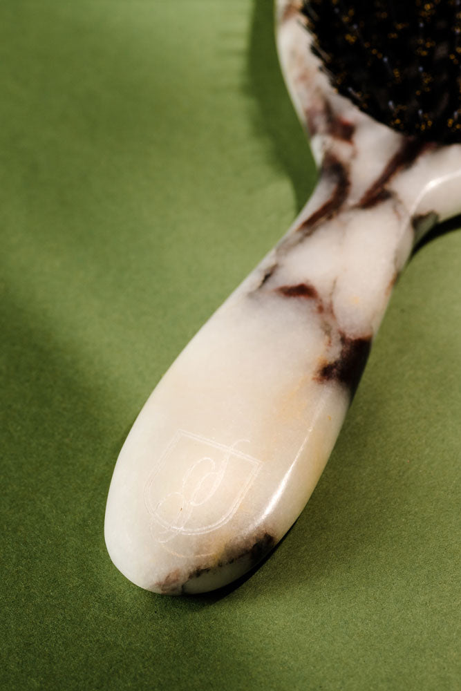 TEST · THE MRBL ATELIER BRUSH™